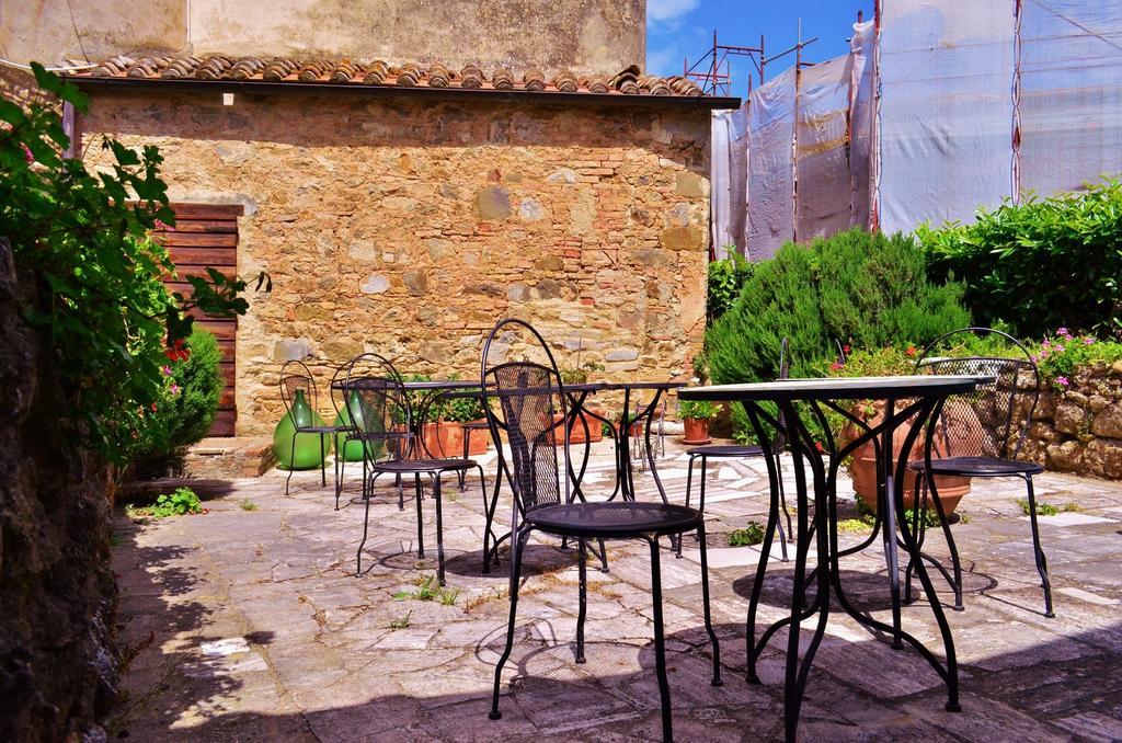Affittacamere La Torre Montalcino Exterior foto