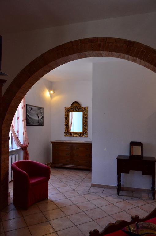 Affittacamere La Torre Montalcino Exterior foto