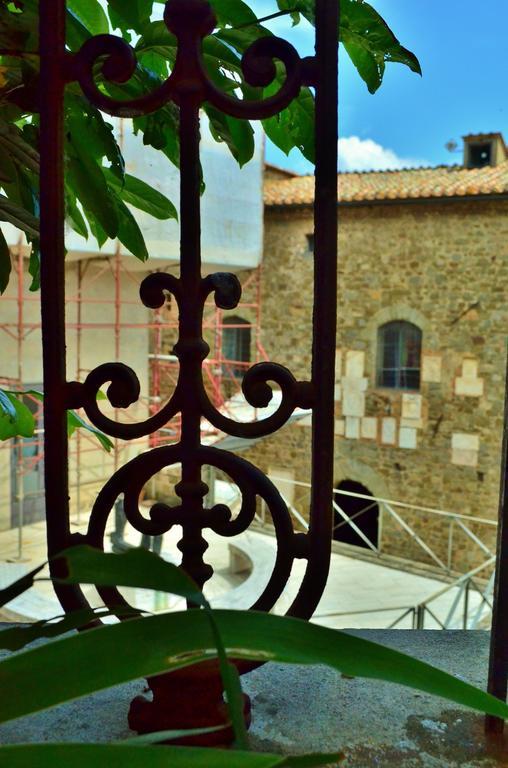 Affittacamere La Torre Montalcino Exterior foto
