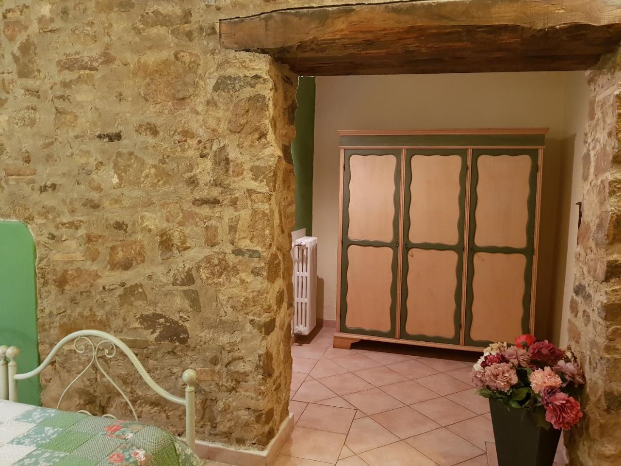 Affittacamere La Torre Montalcino Exterior foto